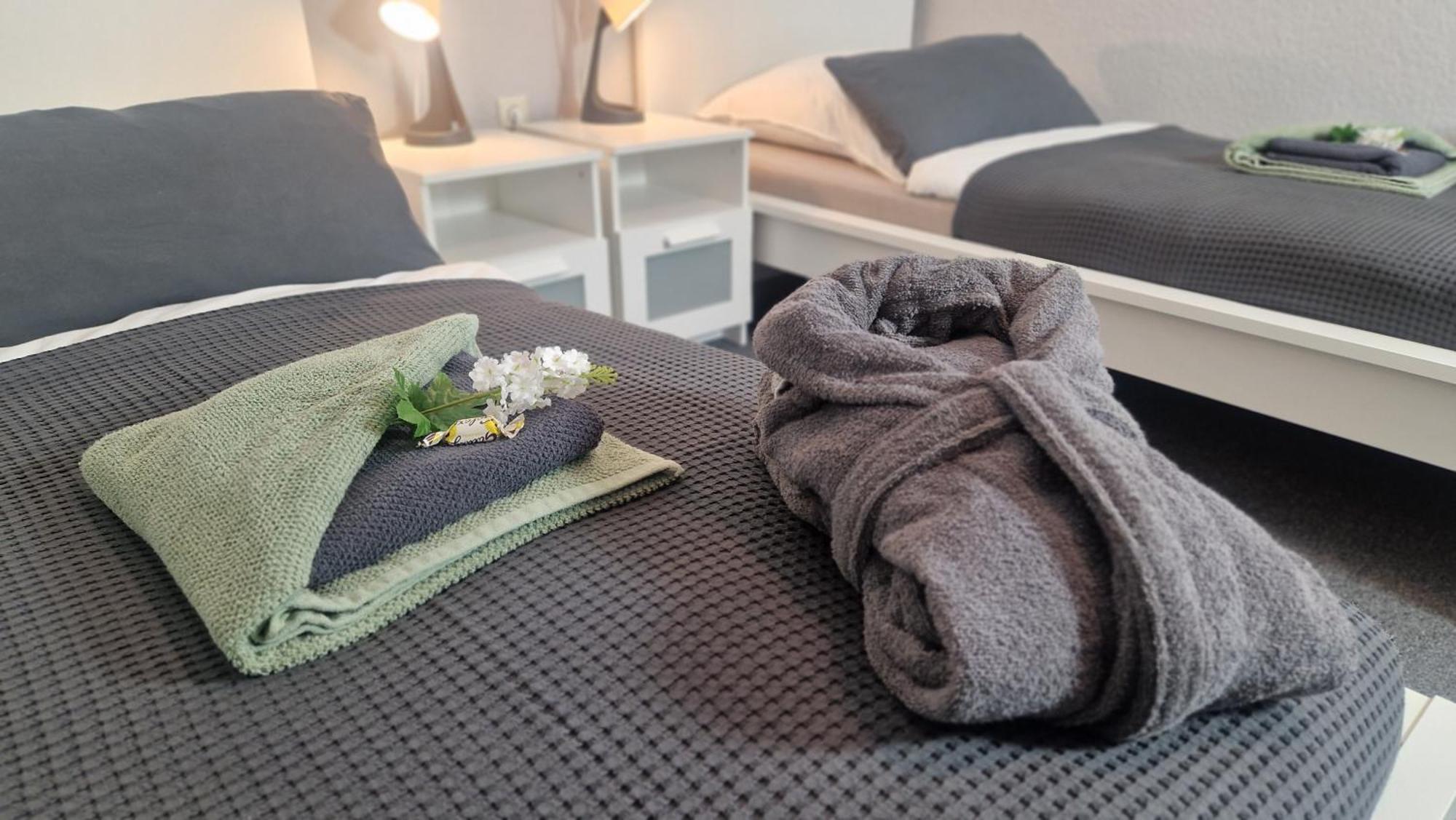 Ferienwohnung Landlicht Mit Terrasse In Ruhiger Lage Sulingen Exterior foto