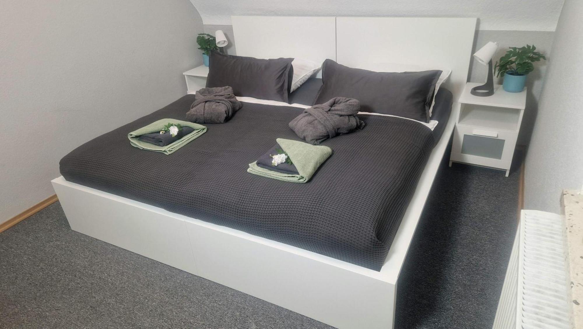 Ferienwohnung Landlicht Mit Terrasse In Ruhiger Lage Sulingen Exterior foto